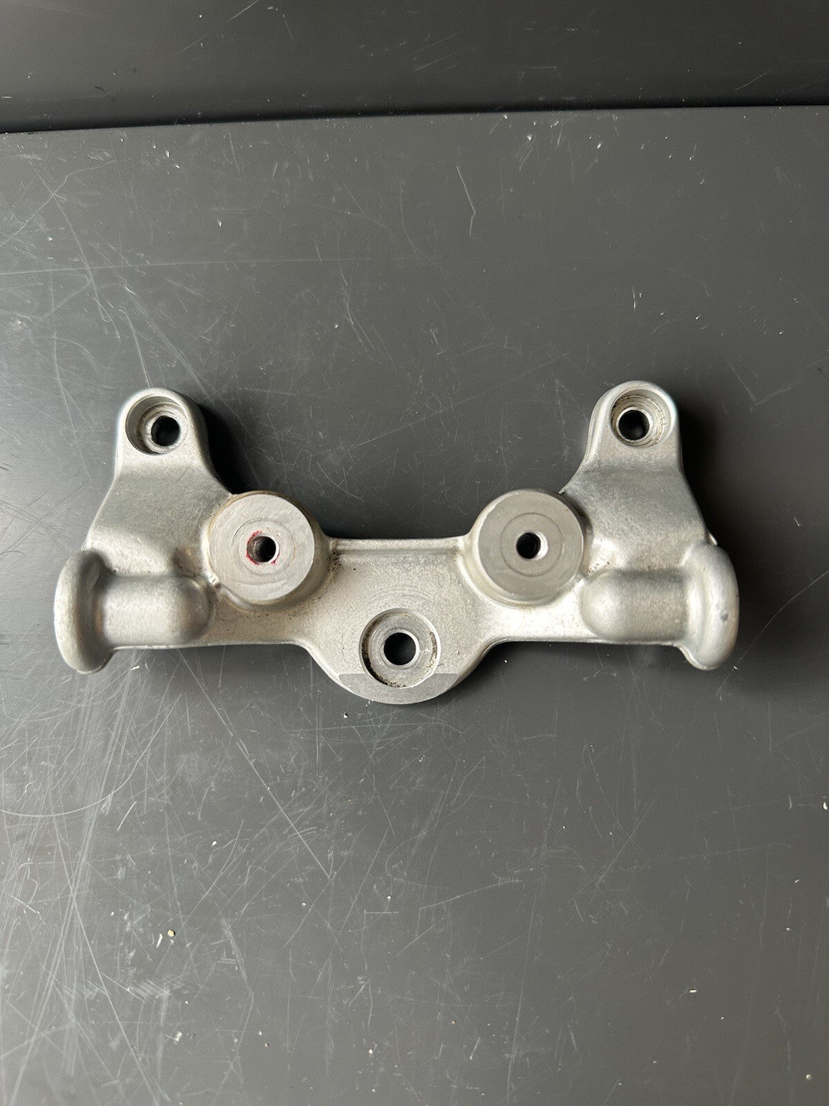 Ducati Panigale 899 959 1199 Petrol Fuel Tank Bracket Ignition Bracket 2017 OEM