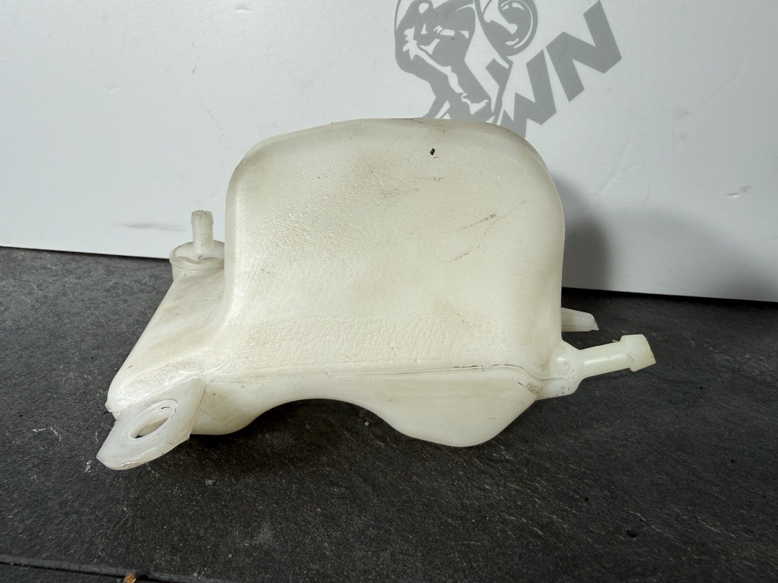 f1a774f0-02fc-4ccf-897f-d6ca73629f27