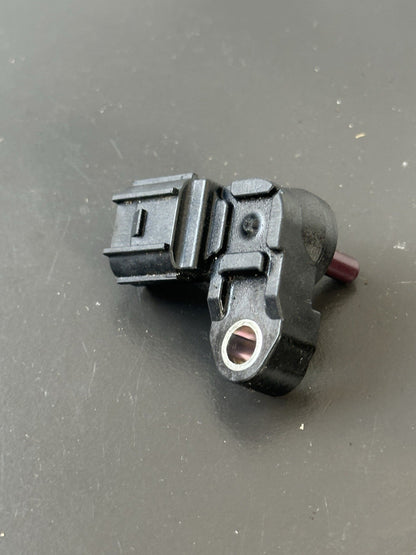 TRIUMPH Street Triple 765R 765RS Air Pressure Sensor 2017-2019  Air Box Sensor