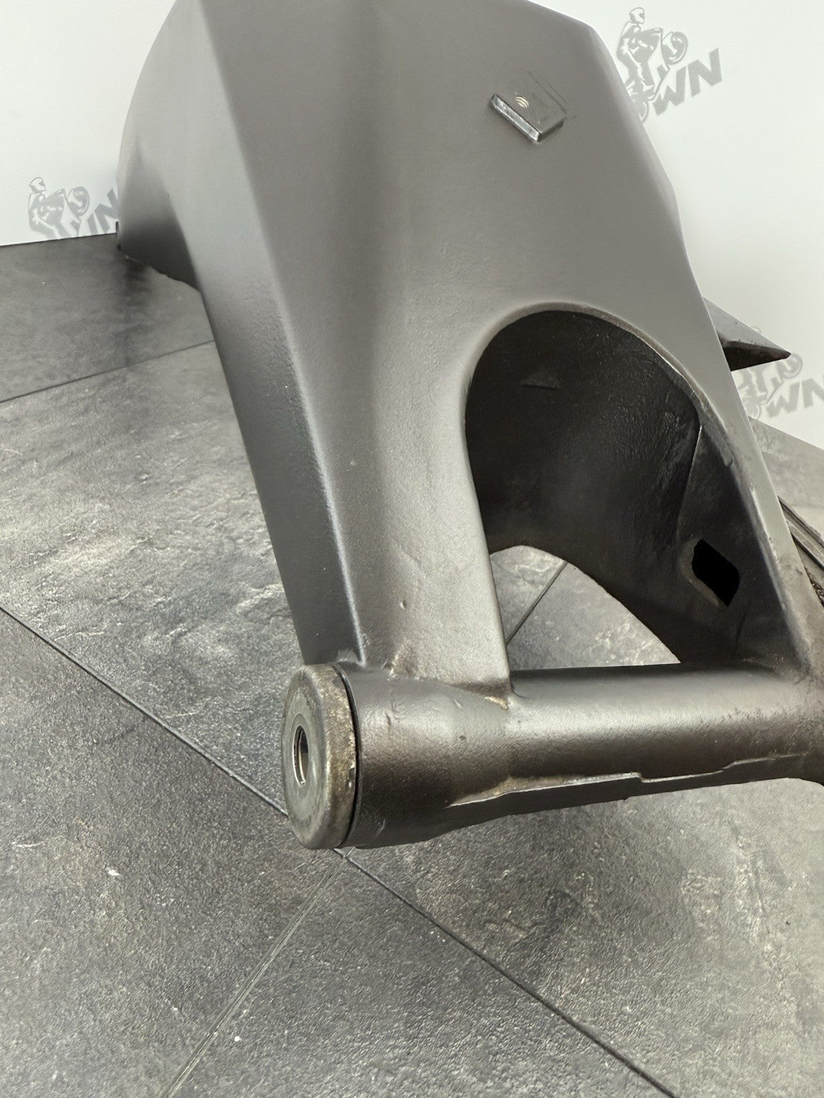 Yamaha YZF R125 R 125 2014 Swing Arm Swingarm Rear 26983 Miles 2008-2018 OEM