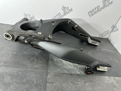 Triumph Street Triple 675 R 2015 Swingarm Swinging Arm 2013-2016 16470 Miles OEM