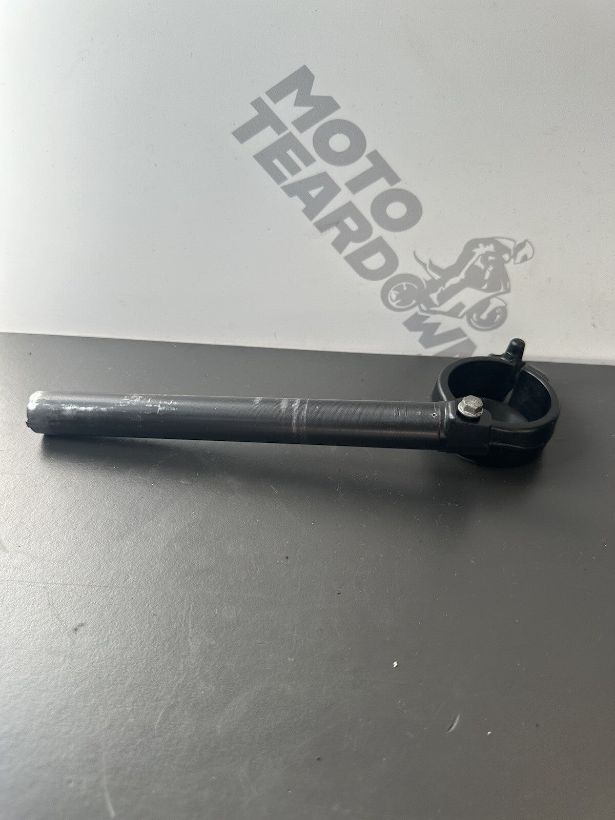 SUZUKI GSXR 1000 Right Hand clip-on  2009-2016 GSXR Clipon 2010 GSXR CLIP ON OEM