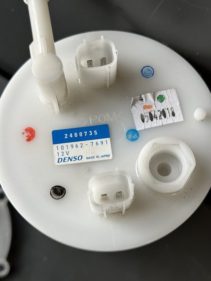 Triumph Street Triple 765 RS Fuel pump Petrol Pump T2400735 2017 765RS Fuel Pump