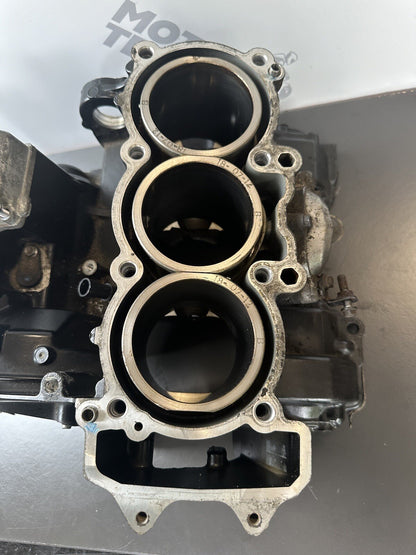 TRIUMPH STREET TRIPLE 675 2013-2016 Upper Crank Case Upper Engine 12,409 Miles