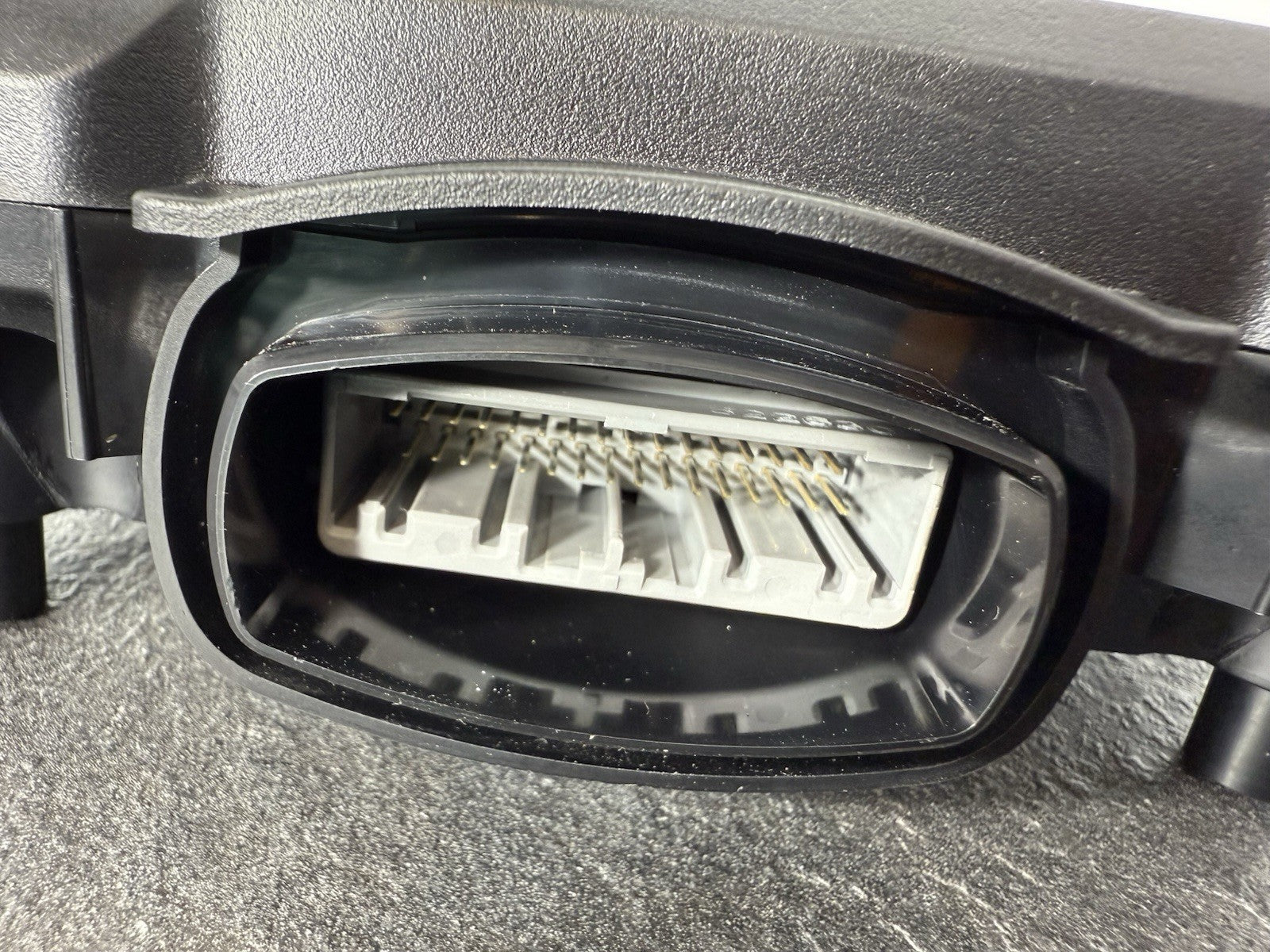 9e97e2a8-8199-4ed0-b8fa-a054296bde35