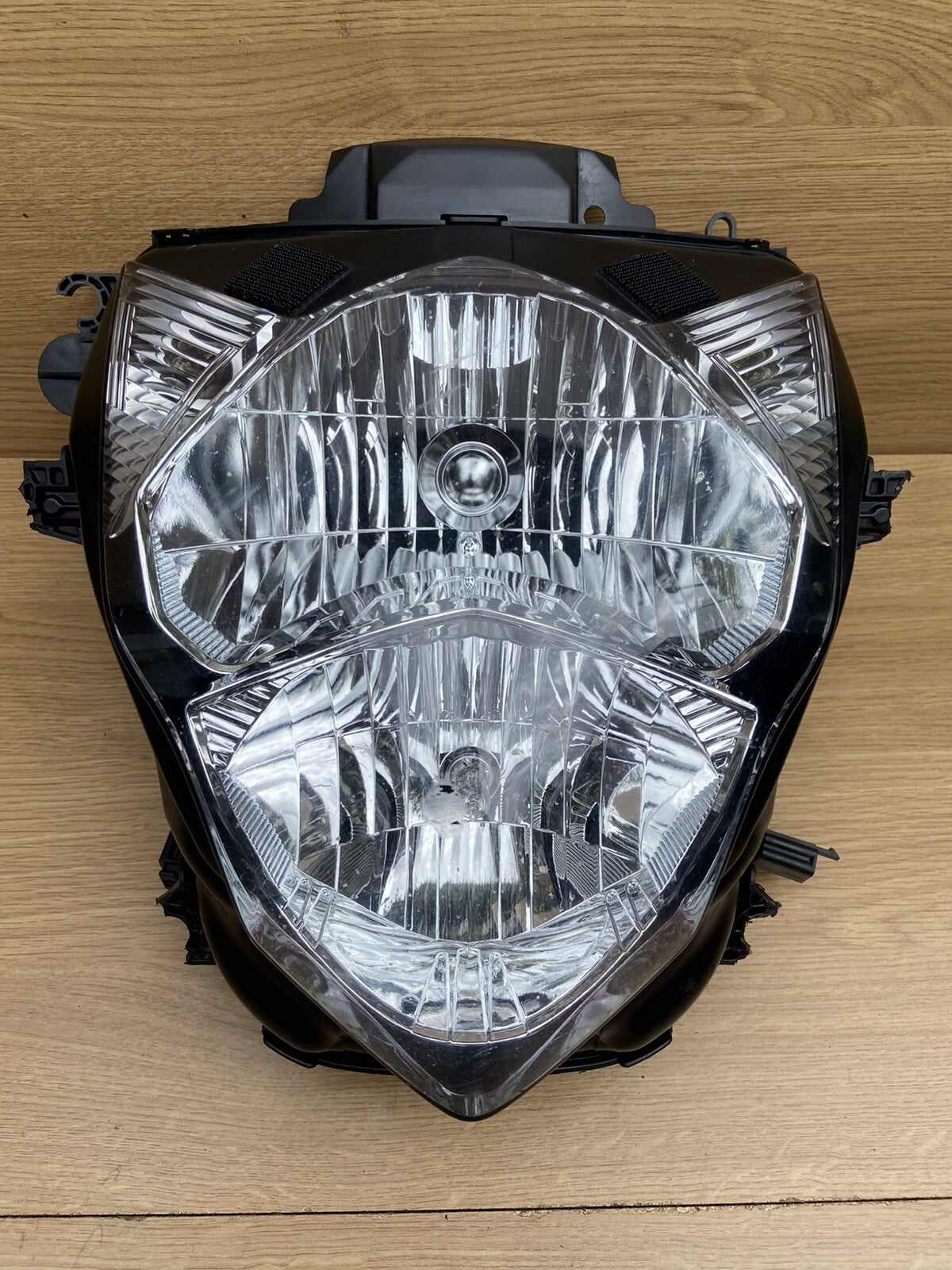 SUZUKI GSXR 600 750 L1-L7 HEADLIGHT  YEAR 2011-2017 SPARES / REPAIRS OEM