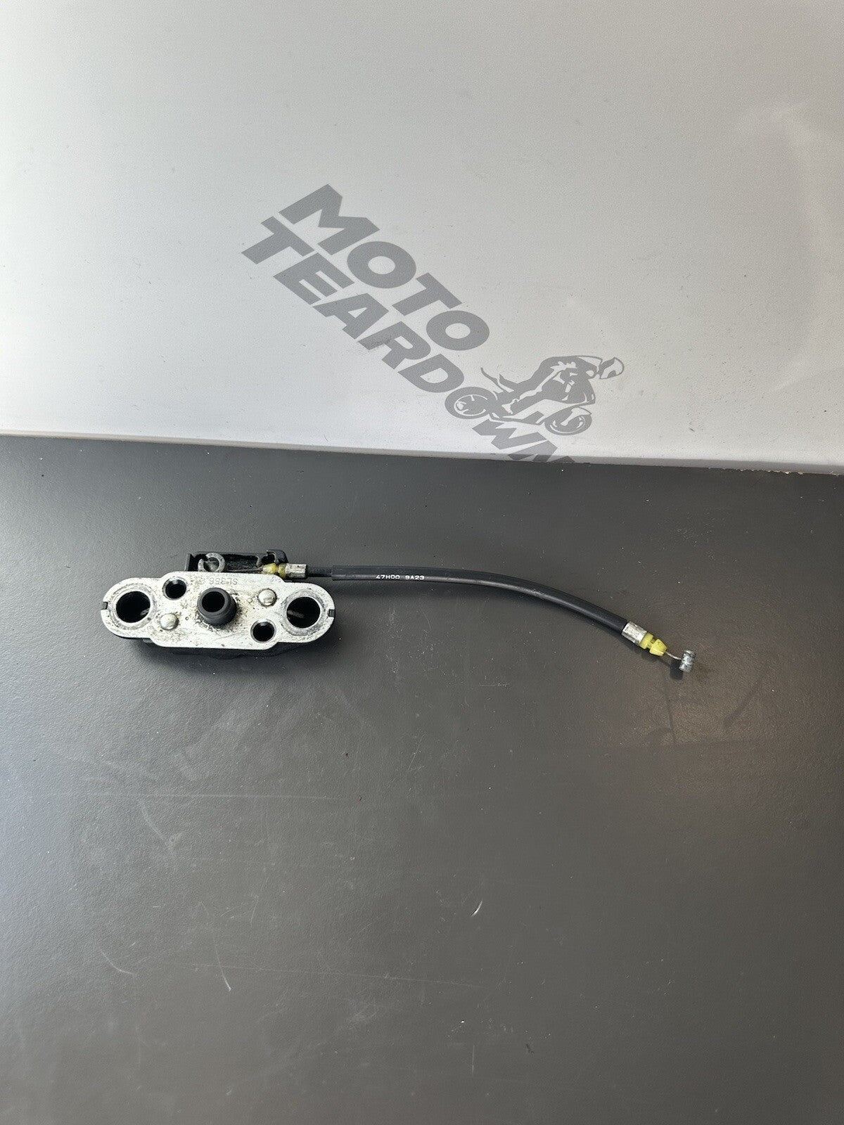 Suzuki GSXR 1000 2009-2016 Seat Lock Latch Release Cable SEAT LATCH CABLE OEM