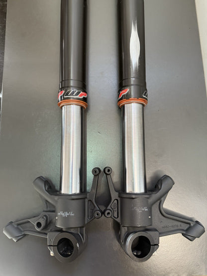 351cd99e-2856-4a77-a46a-f1e1df7b737c