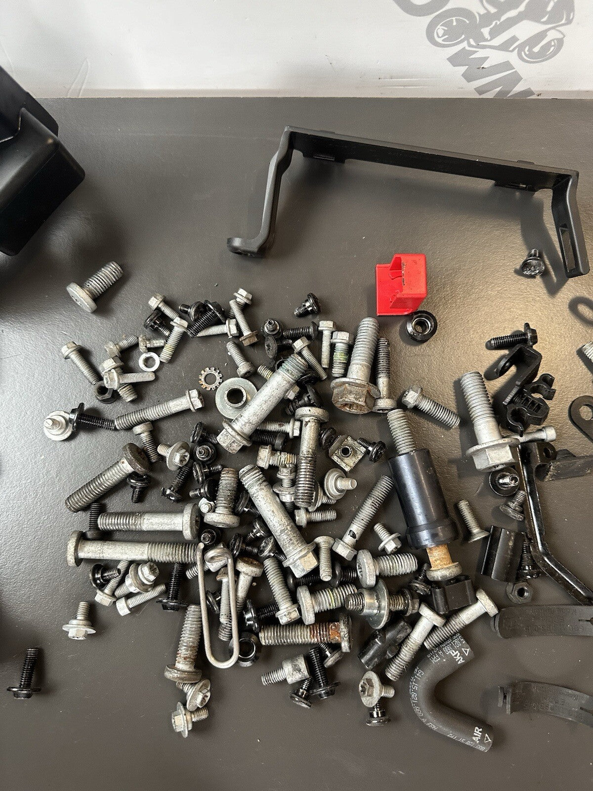 KTM 790 Job Lot Of Bolts Job Lot Brackets Various KTM 790 Job Lot Bolts 2018-20