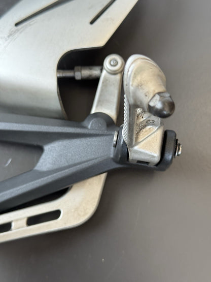 49878217-c9ee-4347-a795-51750a9ab529