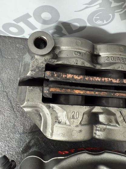 Triumph Street Triple 765 RS 2021 BREMBO M50 Brake Calipers 21650 Mile 2020-2022