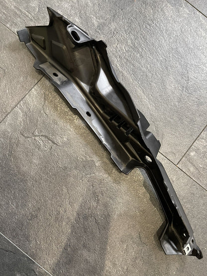 Yamaha MT10 SP 2019 Right Subframe Fairing Panel Cover 10953 Miles 2017-2021 2CR