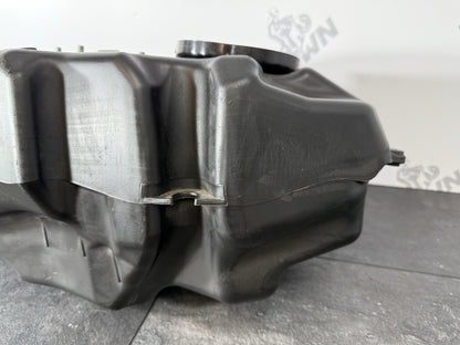 Yamaha YZF R125 R 125 2014 Fuel Tank Petrol Tank 26983 Miles 2008-2018 OEM