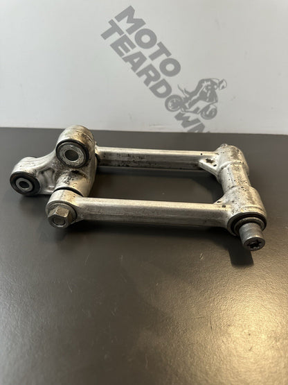 BMW S1000R REAR SHOCK LINKAGE BMW S 1000 R Rear Linkage 2014-2020 7716227 OEM