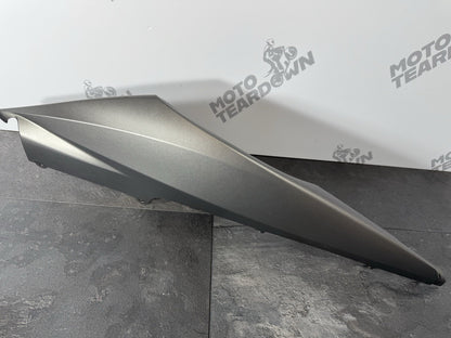 Yamaha YZF R125 R 125 2014 Rear Tail Fairings Left Right 26983 Miles 2008-2018