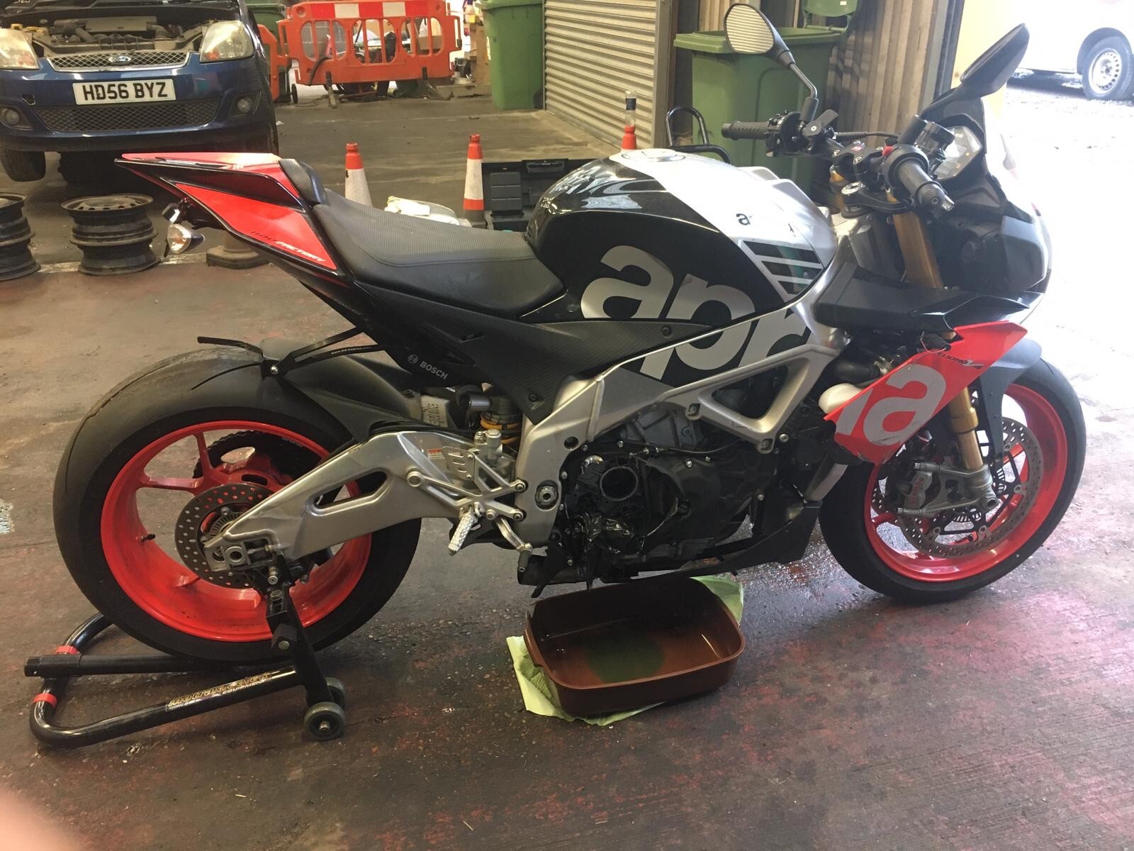 Aprilia Tuono V4 1100 Bolts Screws Clips Fixings 2019 Only 970 Miles RSV4