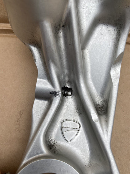 DUCATI PANIGALE 1199 LEFT FOOTREST HOLDER BRACKET SUSPENSION PIVOT 8293A432A OEM