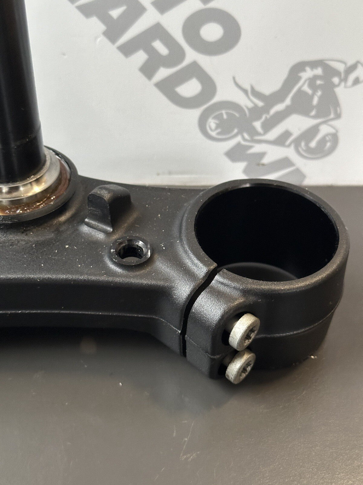 KTM 790 DUKE  Bottom Yoke Bottom Clamp, Lower Yoke Lower Clamp - 64101031032 OEM