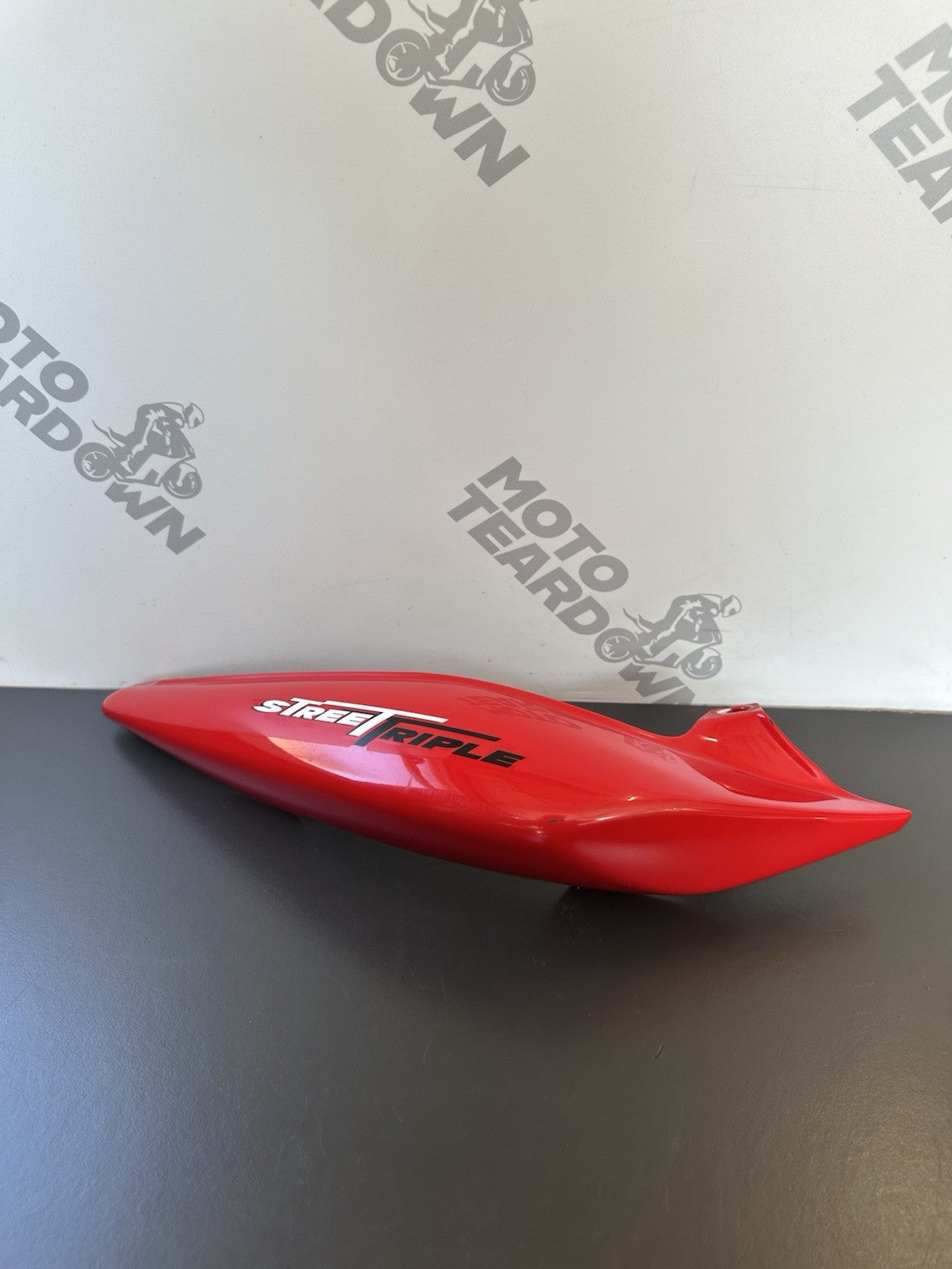 TRIUMPH STREET TRIPLE 675 Right rear Panel RT Rear Fairing T2307571 2007-11 OEM