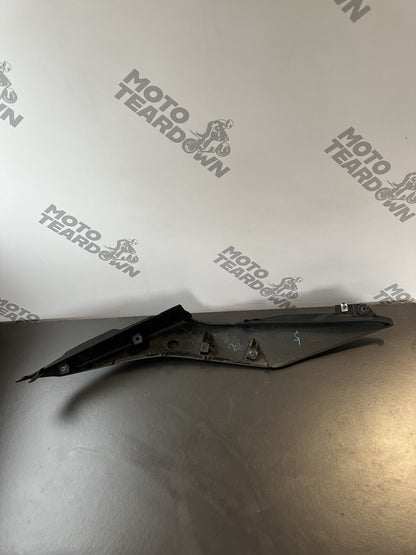 Yamaha MT03 MT-03 Left Rear fairing panel rear left wing Panel 1WD-F1711-00 OEM