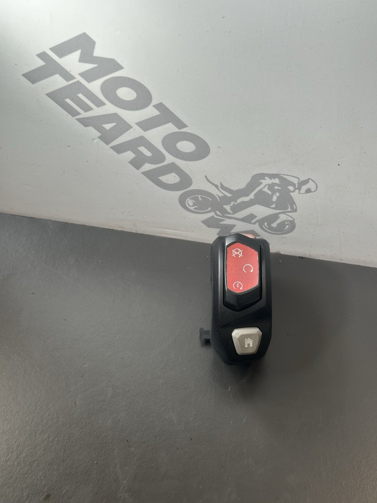 TRIUMPH STREET TRIPLE 765R RS Right Hand Switchgear Kill Switch OEM 2017-2019