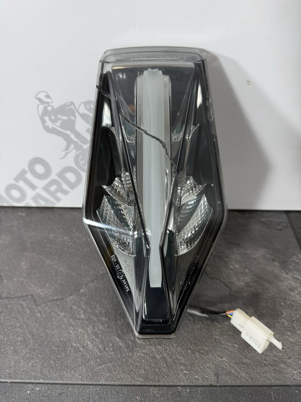 6a16cc07-5c7b-4ae2-9851-6733c979ef5d