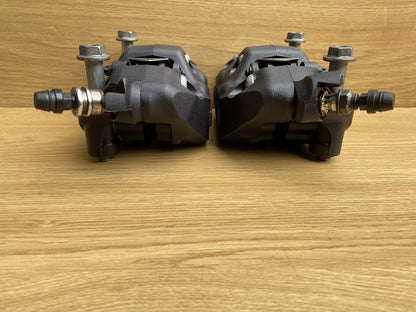 BMW S1000R Sport 2021 7,953 miles front brake calipers pair Hayes BMW S1000R OEM