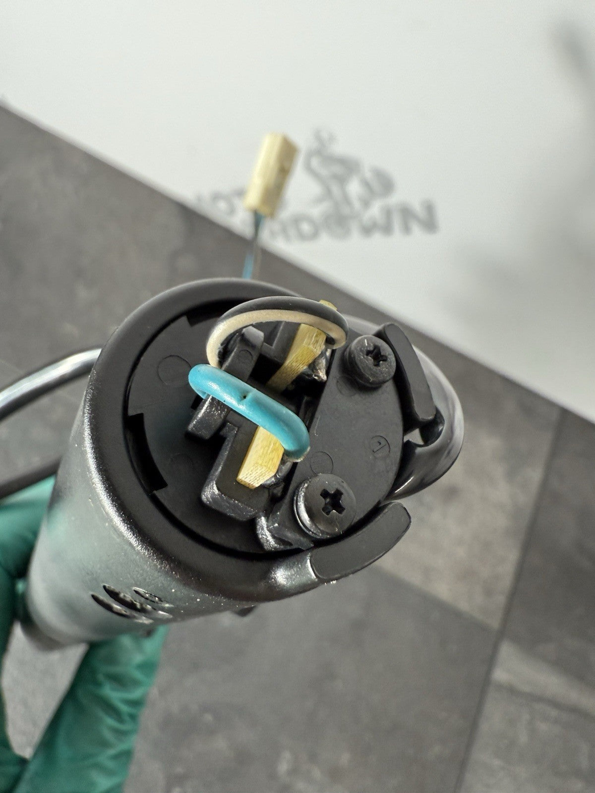 4929b8f9-cc98-40b9-8cf4-dacd3ac55f25