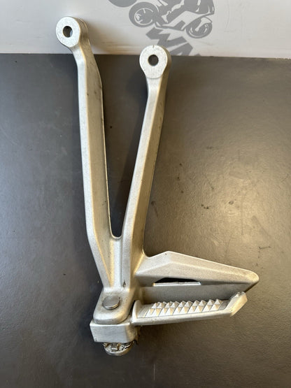 TRIUMPH STREET TRIPLE 765S 765RS Left Pillion Footrest Hanger - T2081987 2017-19
