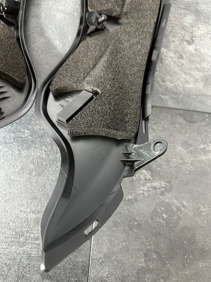 Suzuki GSXR 1300 2016 HAYABUSA Side Fairing Infill Tank Panels 18408 Miles OEM