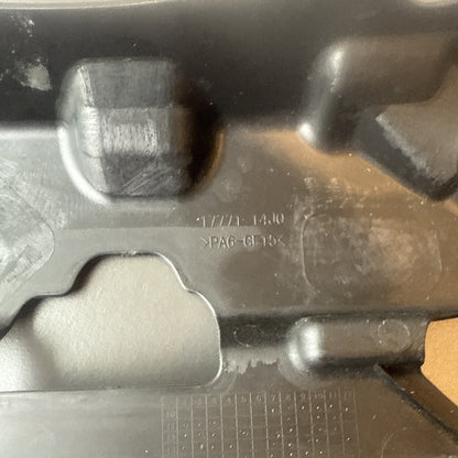 c6de8560-d3f8-46d1-b7d3-8f8bc2d995ac