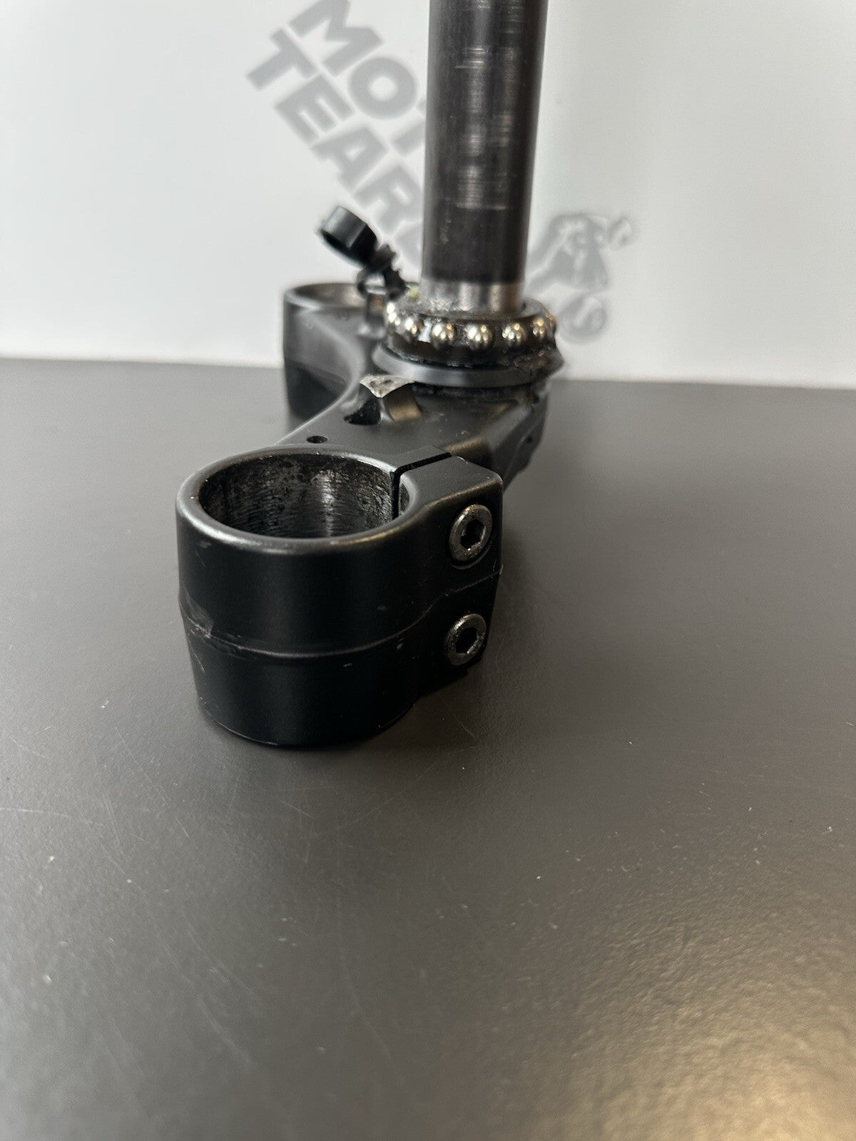 Yamaha MT-07 Yamaha MT07 Bottom lower fork yoke clamp 2014-2017 Lower Yoke OEM