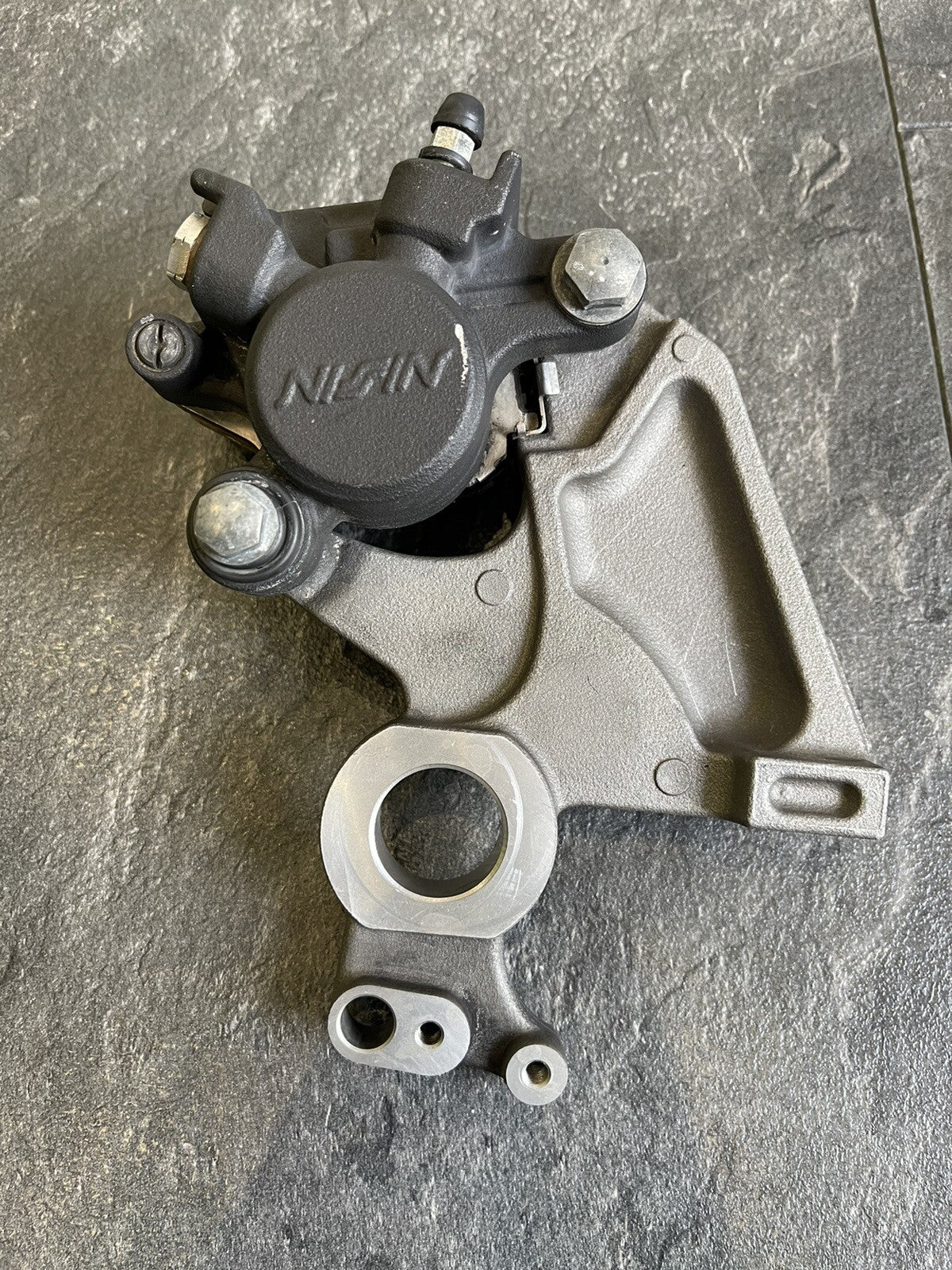 Yamaha MT10 SP 2019 Rear Brake Caliper NISSIN & Pads 10953 Mile R1 2CR 2017-2021