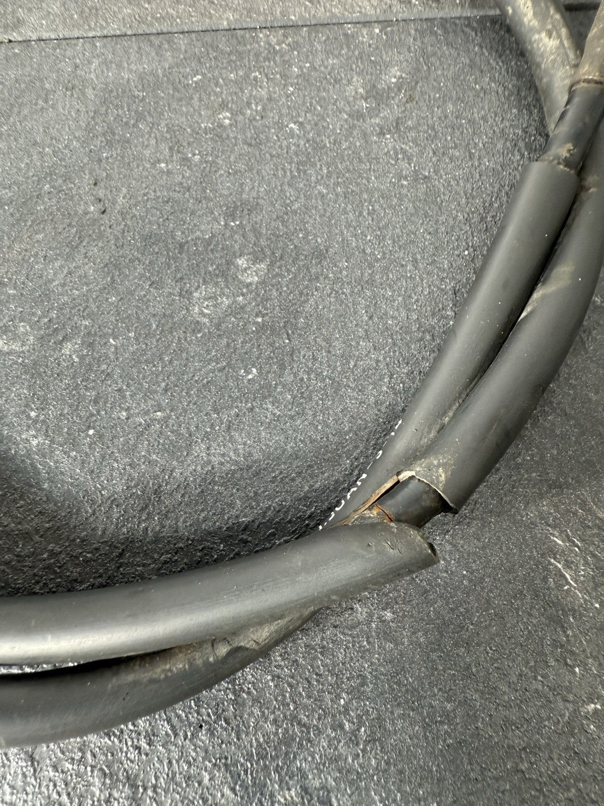 a4b38e8c-5518-46a8-a441-f48a92432211