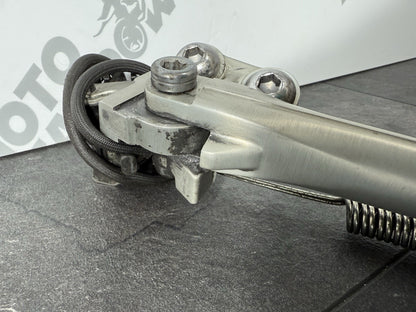 2589640e-5686-4e92-b459-a5485c1e5182