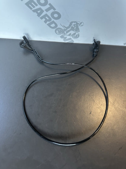KTM 125 Duke Rear ABS Sensor 2024 KTM 125 DUKE Rear ABS sensor Cable OEM 2024