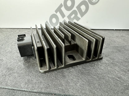 Kawasaki Z800 ABS 2016 Regulator Rectifier 12691 Miles 2013-2018 OEM ZR800