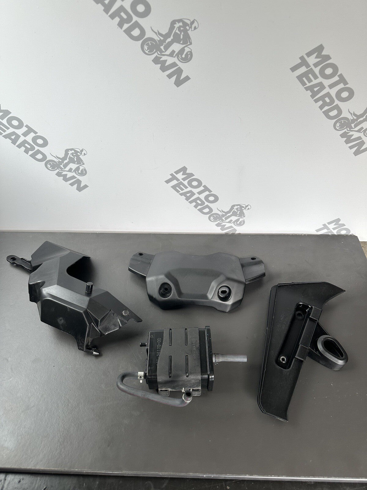 Yamaha MT-09 ABS 2017-2020 Various Plastic Infill Fairing Job Lot