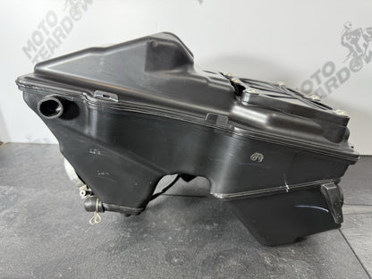 6b68831a-a86f-4cd0-8b4a-65e50ea13e4b