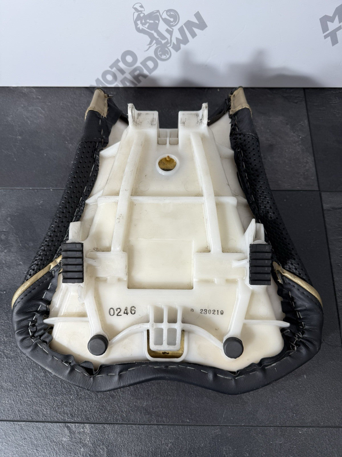 567874aa-662f-4a03-bfa6-0e34fae0b969