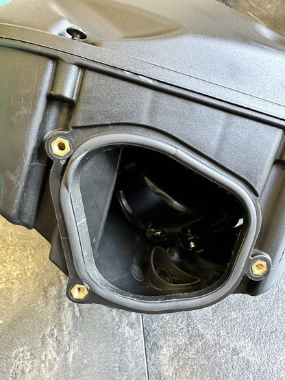 MV AGUSTA Dragster 800 RR LH44 2017 Airbox Air Intake Filter Housing 274 Miles