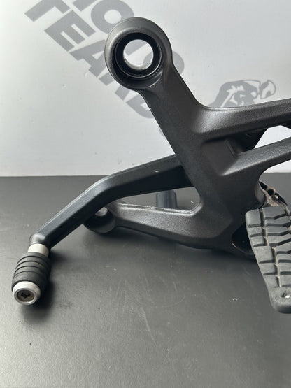 KTM 790 left Footrest riders footrest assembly Left Foot Rest 64103038100 OEM