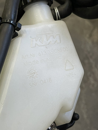 KTM Superduke R 1290 2018 2019 Coolant Expansion Bottle Tank Only 8115 Miles OEM