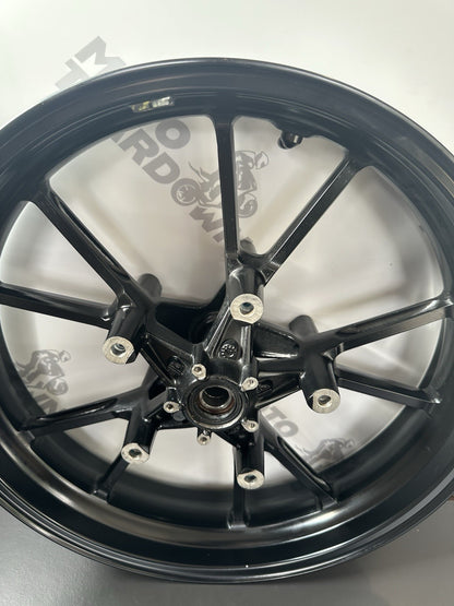 Triumph Speed Triple 1050 Front Wheel Front Rim 2011-2015 120/70 ZR17 OEM