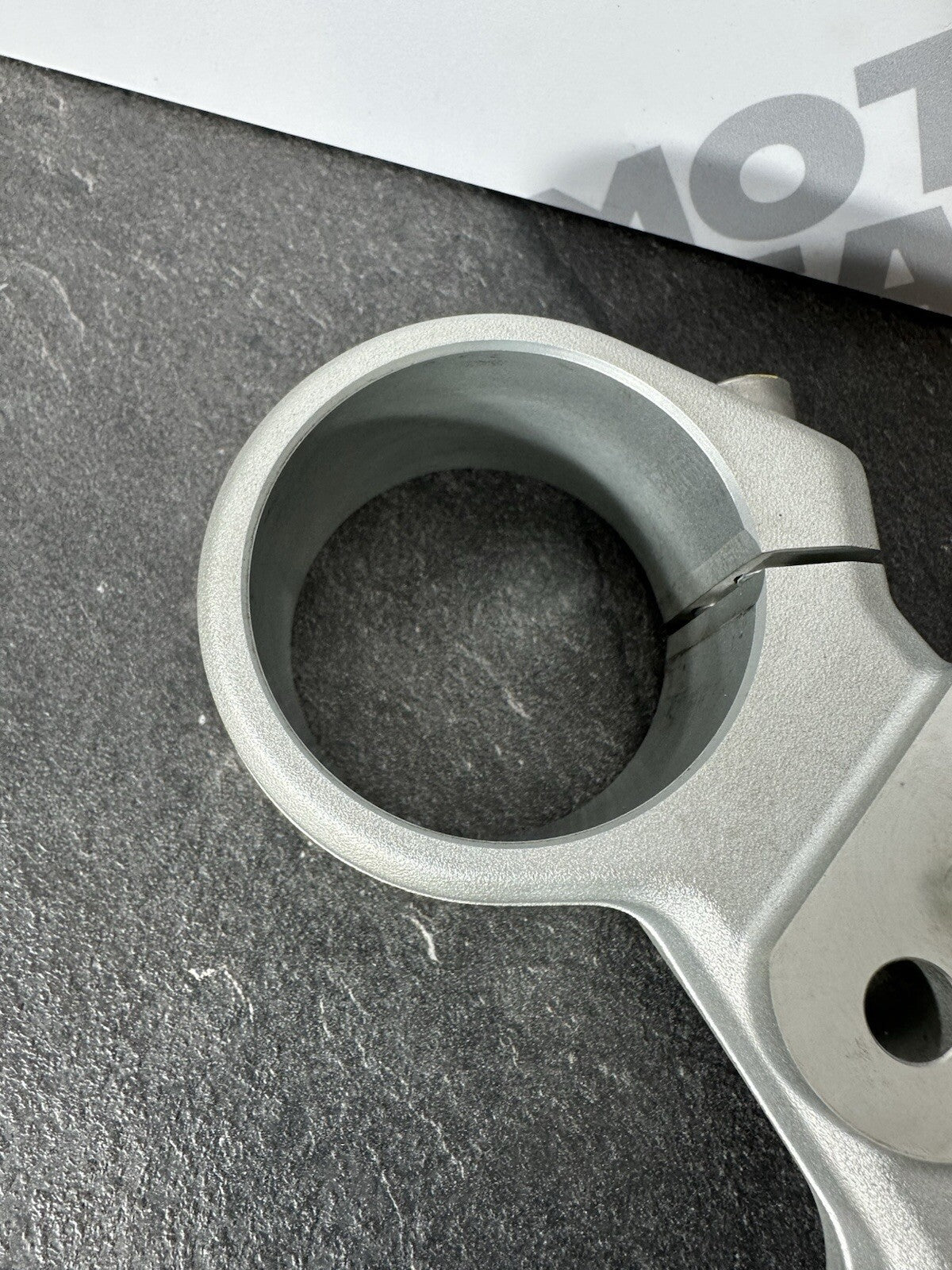 Triumph TIGER 900 GT PRO 2022 Top Yoke Upper Yoke 6337 Mile 2020-2023 OEM
