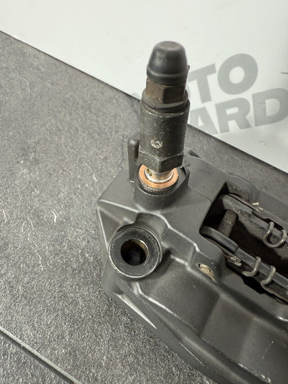 Yamaha YZF R125 R 125 2014 Front Brake Caliper & Pads 26983 Miles 2008-2018