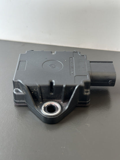 2018-2020 TRIUMPH SPEED TRIPLE RS 1050 Inertial Measurement Unit - T2503063 OEM