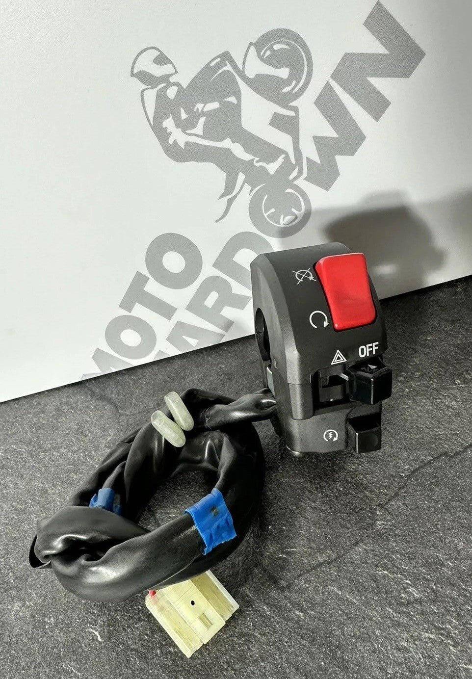 Yamaha R7 690 2024 Right Switchgear Switch Gear Assembly 1784 Miles 2022 2023