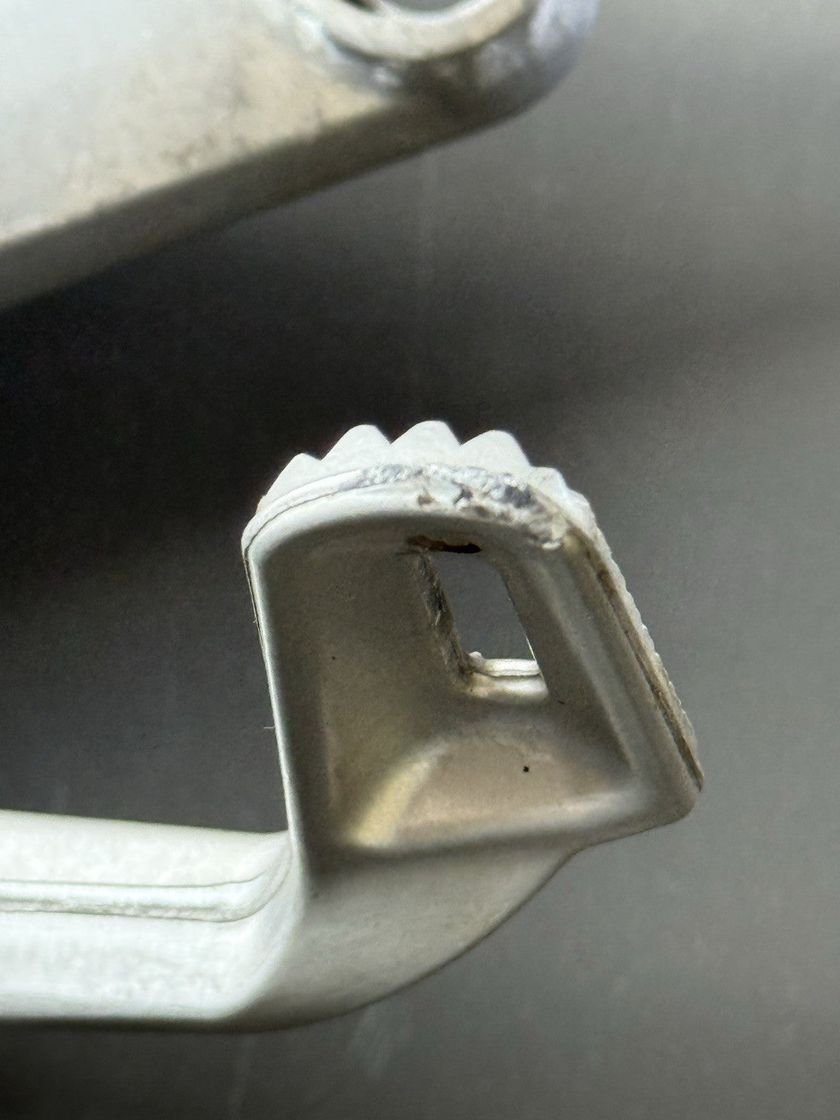 Triumph Street Triple 675RFront Right Side Footrest  Right Foot Assembly 2007-11