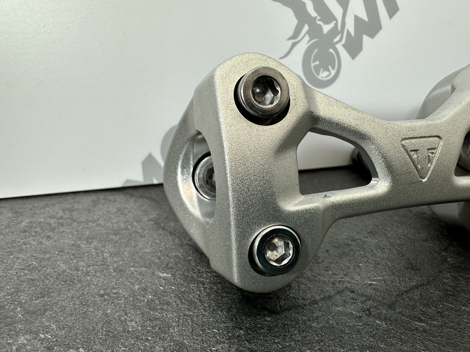 Triumph Street Triple 765 RS 2022 Handlebar Risers Clamps 2751 Miles 2020 2021